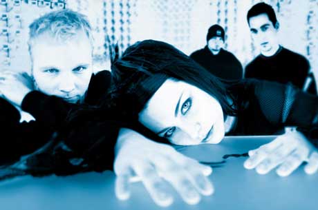 evanescence.jpg